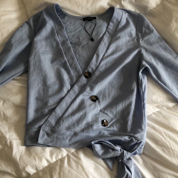 |BLUE BLOUSE|☁️✨ - Picture 2 of 3